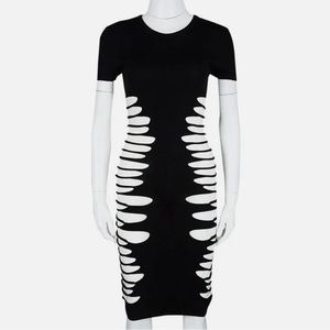 ALEXANDER McQUEEN Knit cutout look bodycon knee length dress size Small